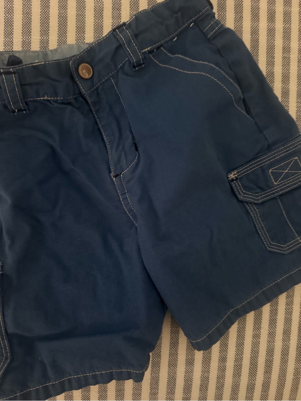 Boy’s Gymboree Blue Cargo Shorts - Casual Pocketed Design
